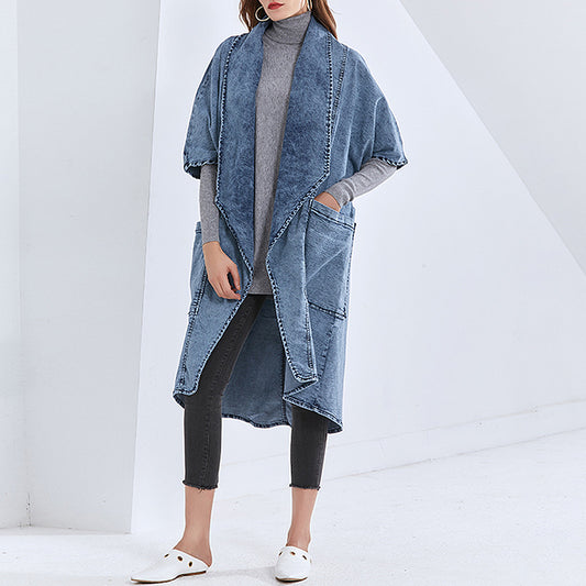 Lässiger Denim-Trenchcoat mit Fledermausärmeln und Kragen für Damen