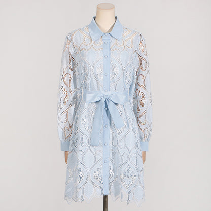 Robe d'été asymétrique irrégulière à lacets et à manches longues pour femme avec broderie de l'industrie lourde et col polo