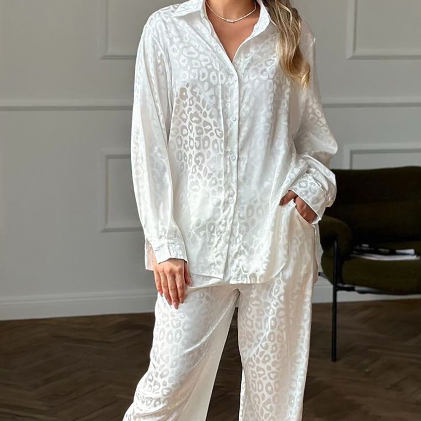 Ensemble pyjama deux pièces ample en satin imprimé léopard pour femme, cardigan à manches longues, chemise et pantalon