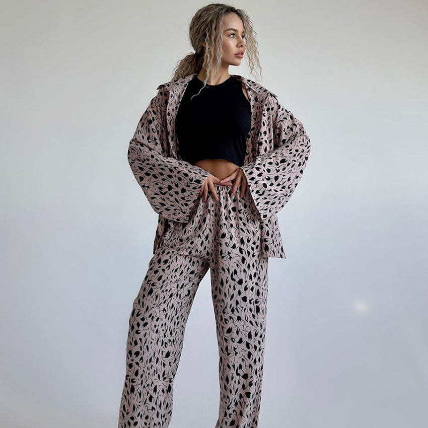 Pyjama à manches longues et pantalon en soie artificielle imprimé léopard, ensemble ample de deux pièces pour la maison pour femmes