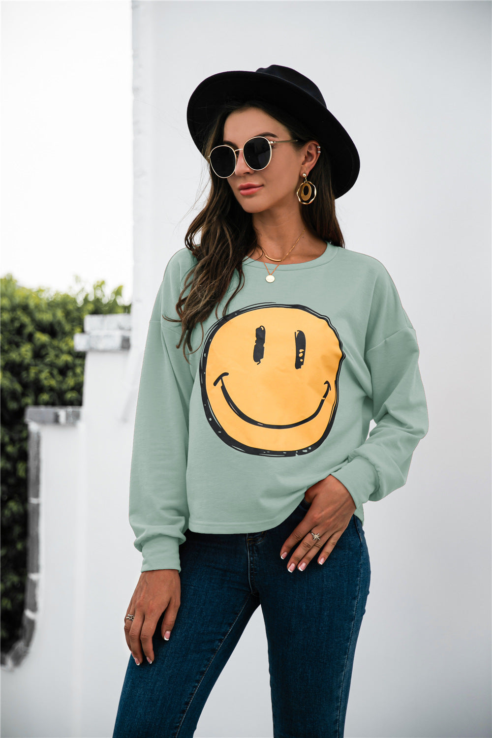 Sweat-shirt décontracté à manches longues avec imprimé smiley et col rond pour l'automne et l'hiver