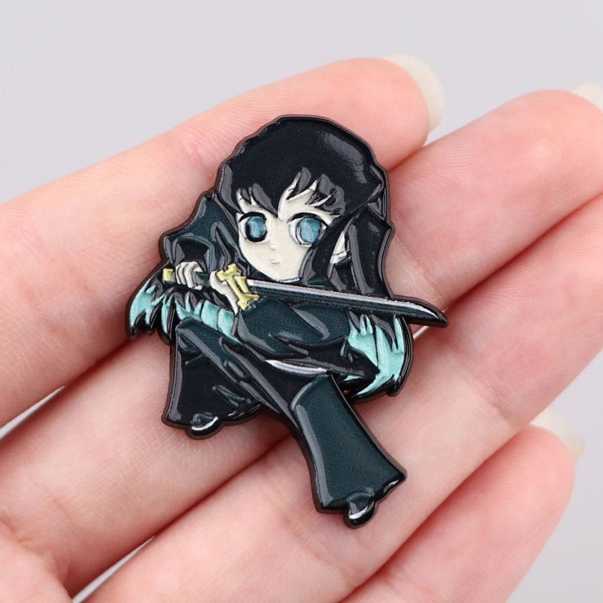 Anime-Emaille-Anstecknadel Nezuko, Broschen für Frauen, Anstecknadeln, Abzeichen auf Rucksack, Cosplay-Zubehör, Modeschmuck, Spielzeug, Geschenk