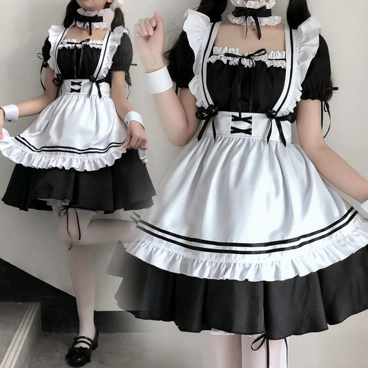 Costume de femme de chambre douce GameRed Wine Lolita 2024 6 pièces ensemble Costume de femme de chambre mignon Cosplay main