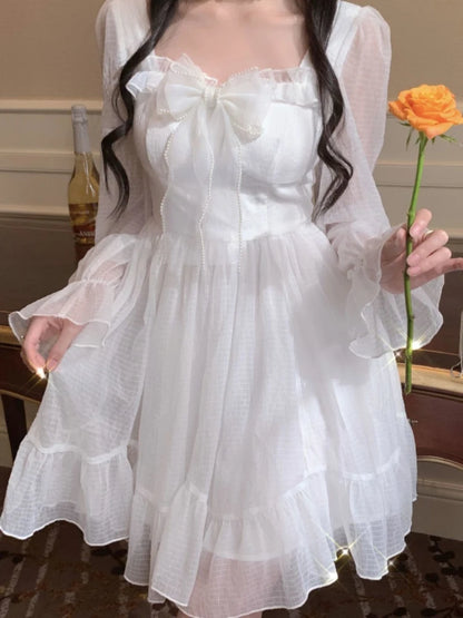 HOUZHOU Robe Kawaii Blanche Femmes Mousseline De Soie Style Lolita À Manches Longues Mini Robes Nœud Fée Robe Volants Patchwork Col Carré