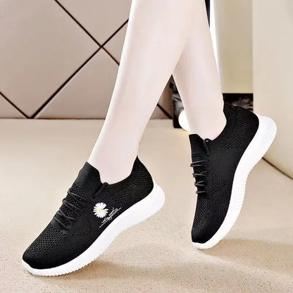 New Spring and Summer Women's Fly-Knit Sneakers Fashionable All-Match Running Shoes Mesh Breathable Casual Female Students