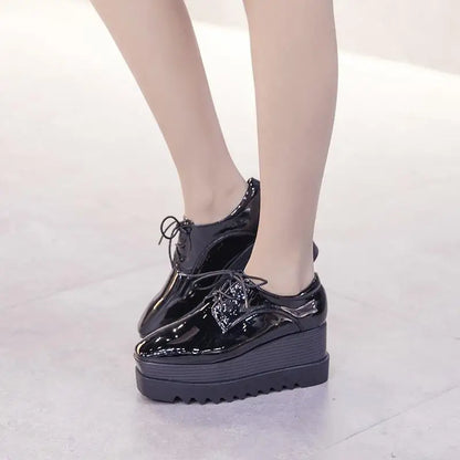 Patent Leather Flatform Shoes Women's Platform Soles 2024 Spring New Lace-up Square Toe Wedge Shoes Casual British Wear HZB