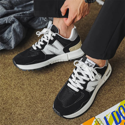 Men's Four Seasons Couple Sports Running Shoes Women's Breathable Board Shoes Fashion Mesh Outdoor High Quality Classic Sneakers