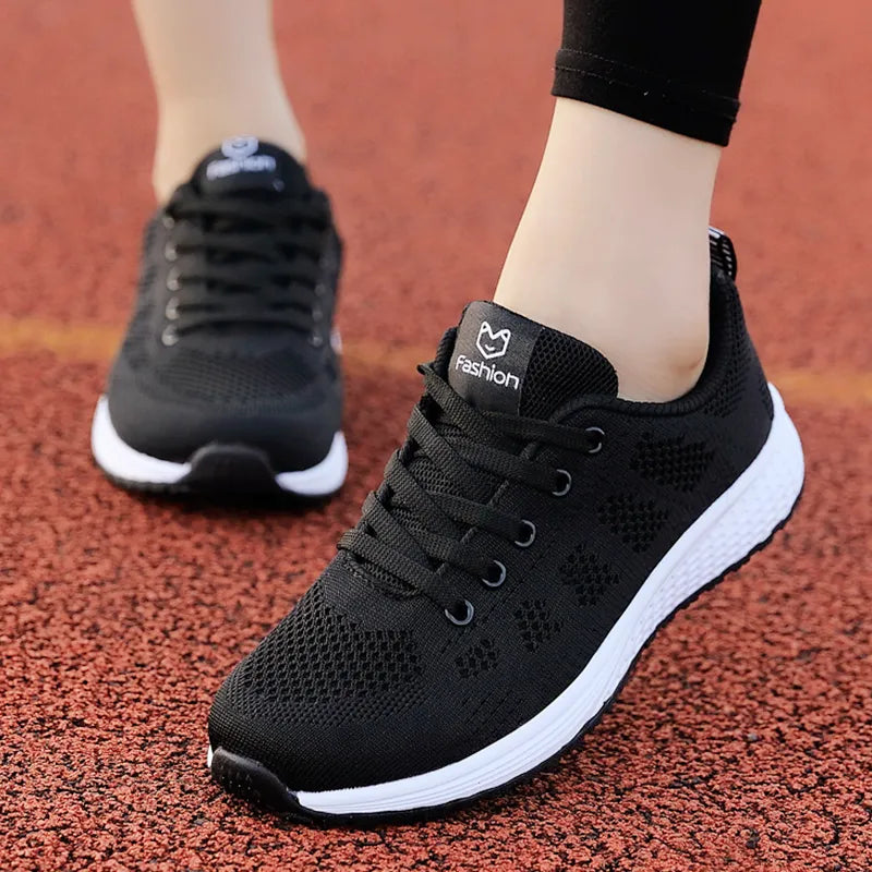 Chaussures de course respirantes pour femmes, chaussures de sport légères et antidérapantes pour femmes, baskets d'extérieur souples pour femmes, à lacets, à la mode, tennis