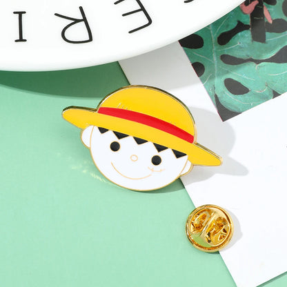 One Piece Brooch Anime Cartoon Monkey D. Luffy Skull Backpack Clothing Accessories Alloy Enamel Lapel Pins Brooches Badge