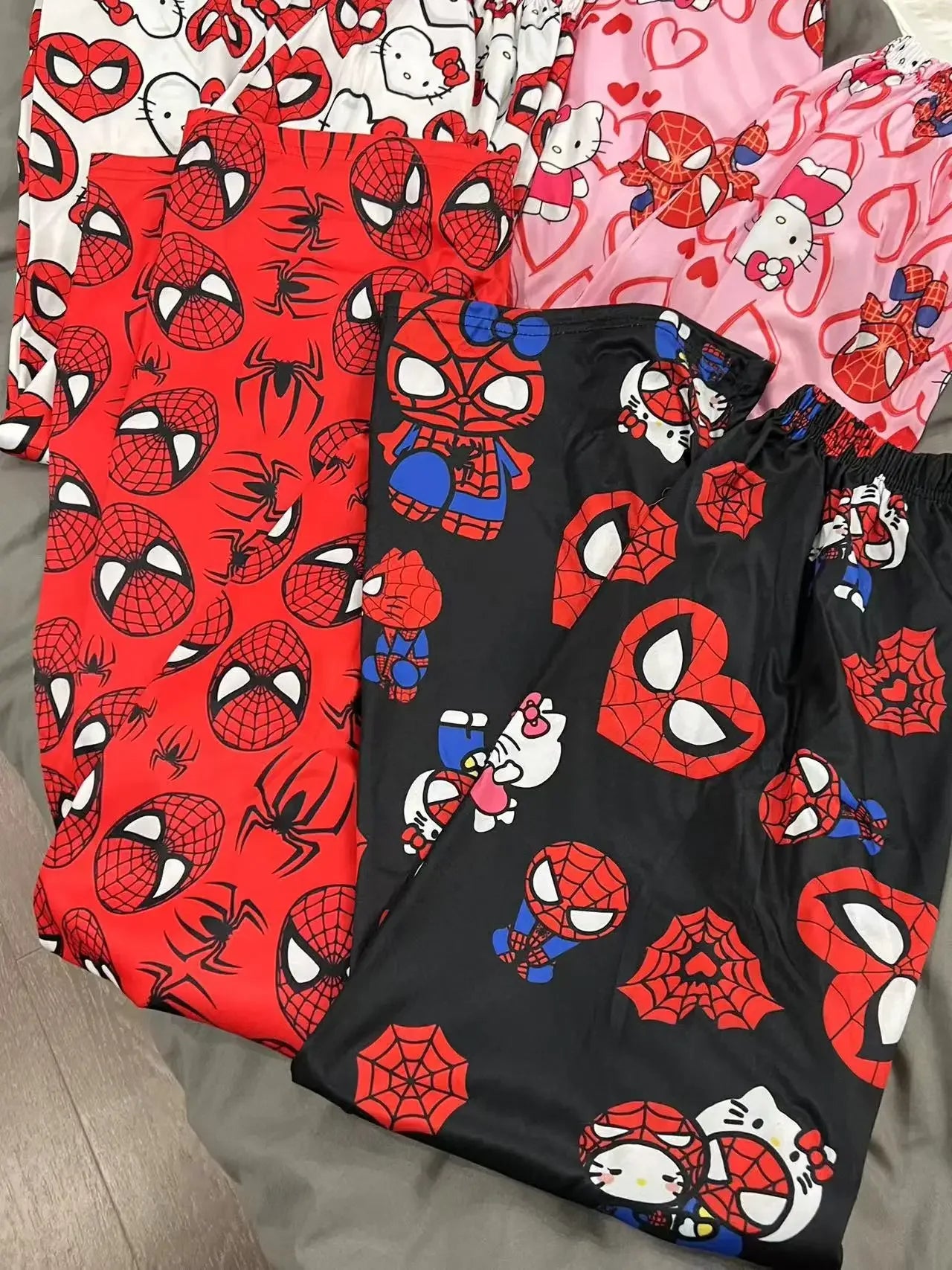 Pantalon de pyjama anime Hello Kitty Spider-Man Pantalon ample de dessin animé Y2K Vêtements de famille Pantalon de couple Cadeau pour fille