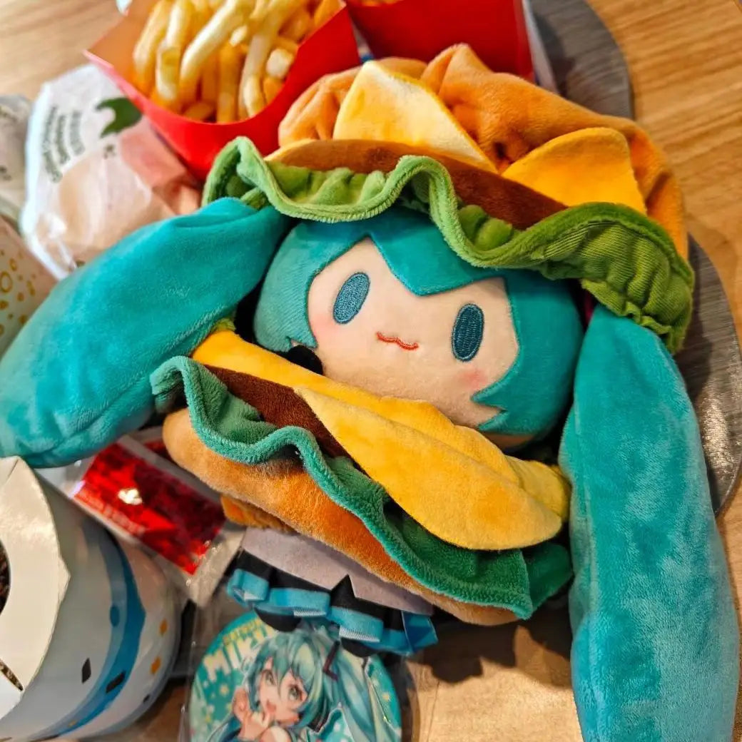 Hatsune Miku Kawaii Q Version Figure Peluche Poupée Mignonne Hamburg Peluche Poupée Vêtements Anime Périphérique Peluche Jouet Ornement Jouets Cadeaux